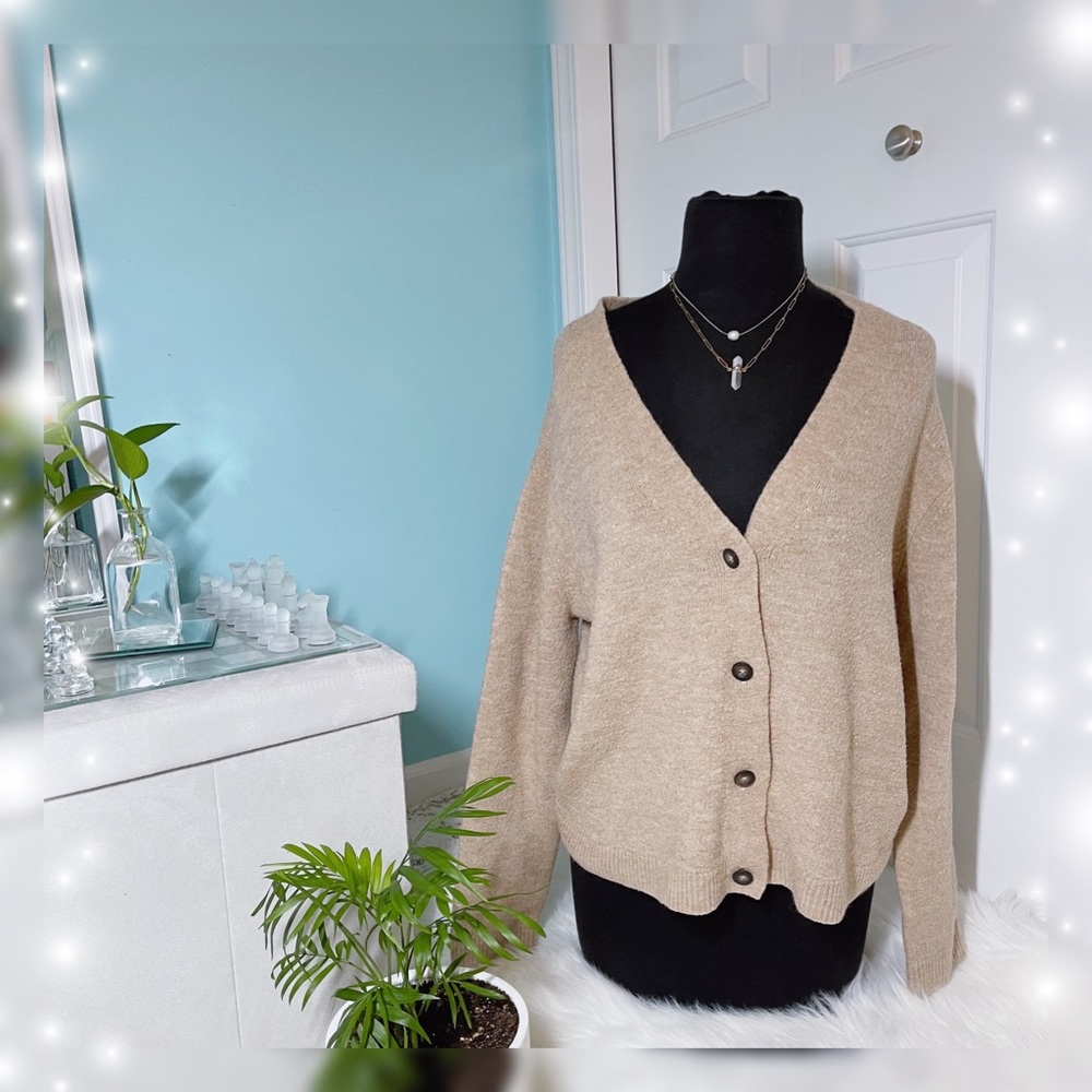 Brown Button Up Cardigan Size M